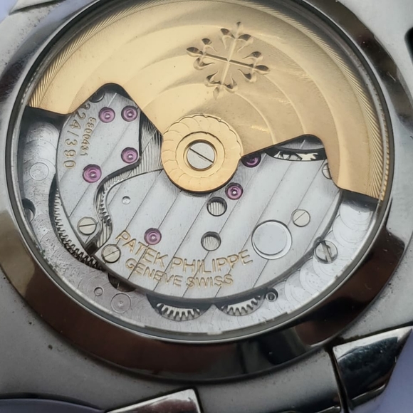PATEK PHILIPPE NAUTILUS WATCH - Picture 9 of 16